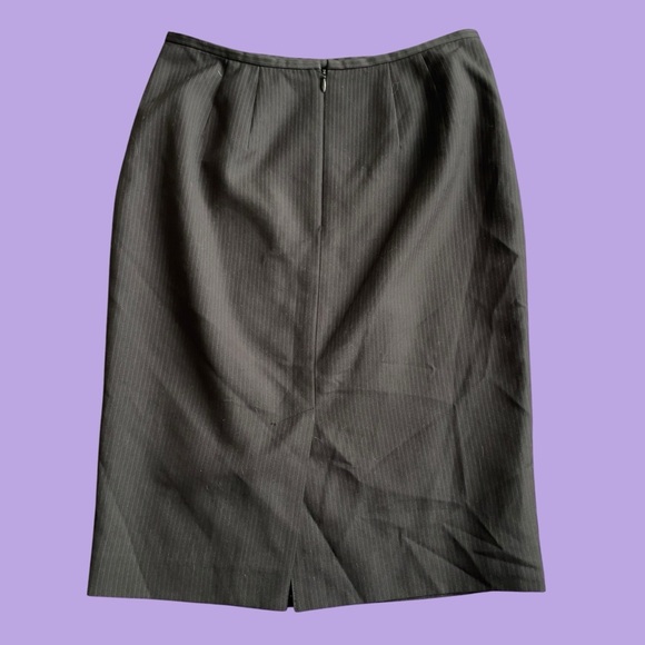 Calvin Klein pinstripe pencil skirt size 2 - Picture 4 of 11